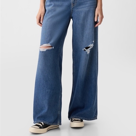 Mid Rise Ultra Soft Baggy Jeans - Picture 2 of 7